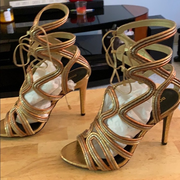 Shoes - Picture 2 of 2